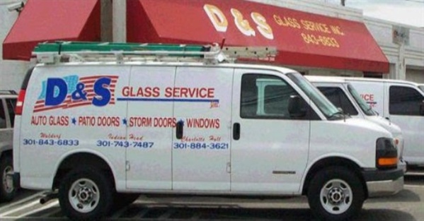 What Are the Benefits of Mobile Auto Glass Repair Services?